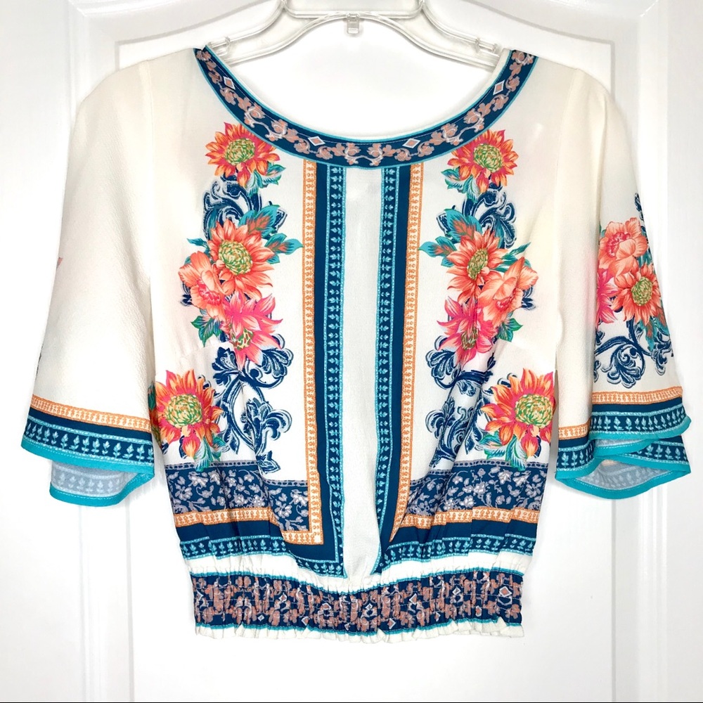 NWT! Jealous Tomato Boho Floral Tie Back Crop Top